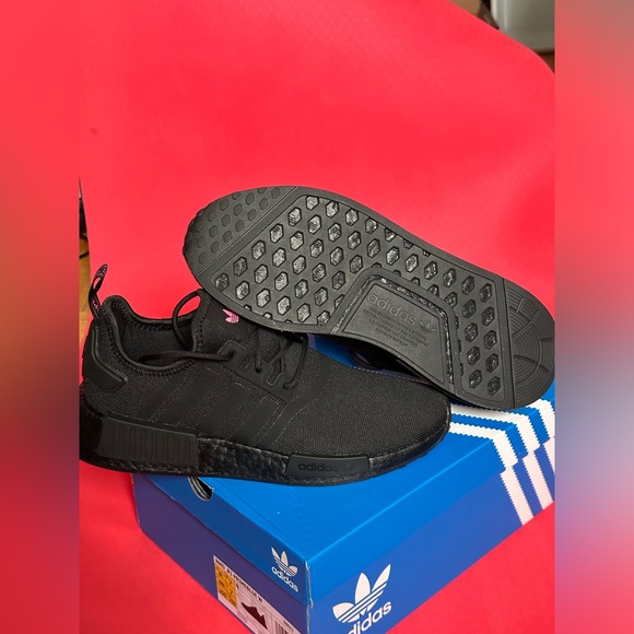 adidas Originals NMD_R1 Primeblue (Brand New) - Picture 9 of 10